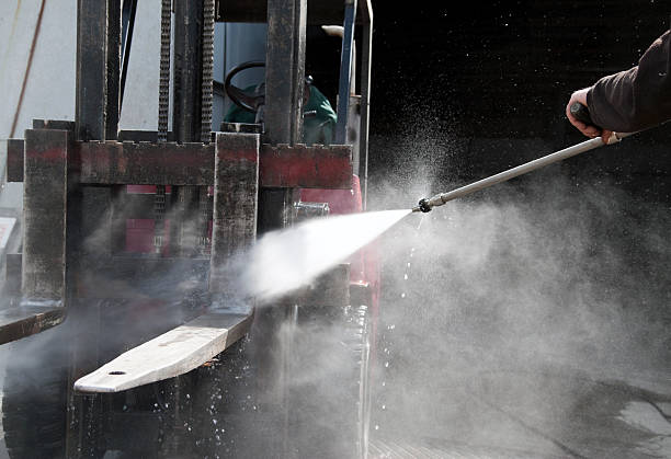 Best Machinery and Equipment Cleaning  in Platteville, WI